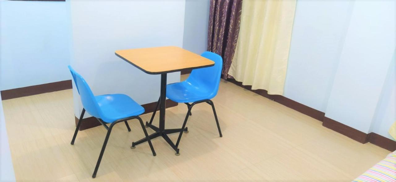 Jb Valdres Apartment Манила Экстерьер фото
